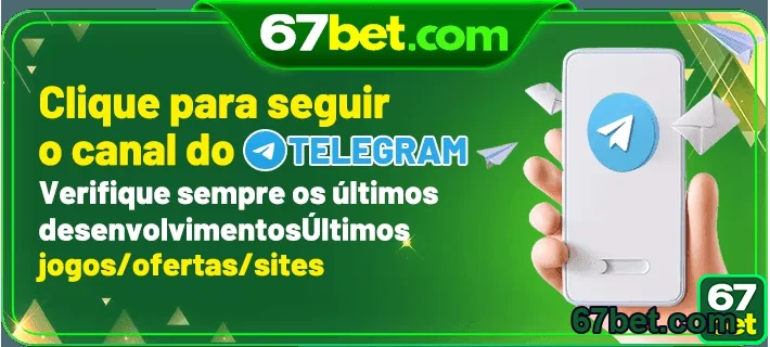 Cliente usando aparelho móvel em ambiente seguro